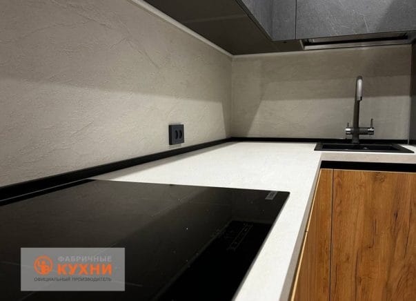 Угловая кухня Шторм 3x2,4 м